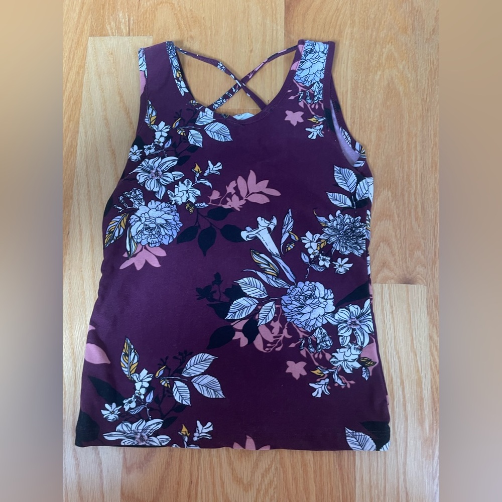 urban kids tank top size medium